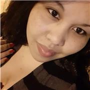 Profesora de educacion primaria imparte clases de matematicas, hondureña